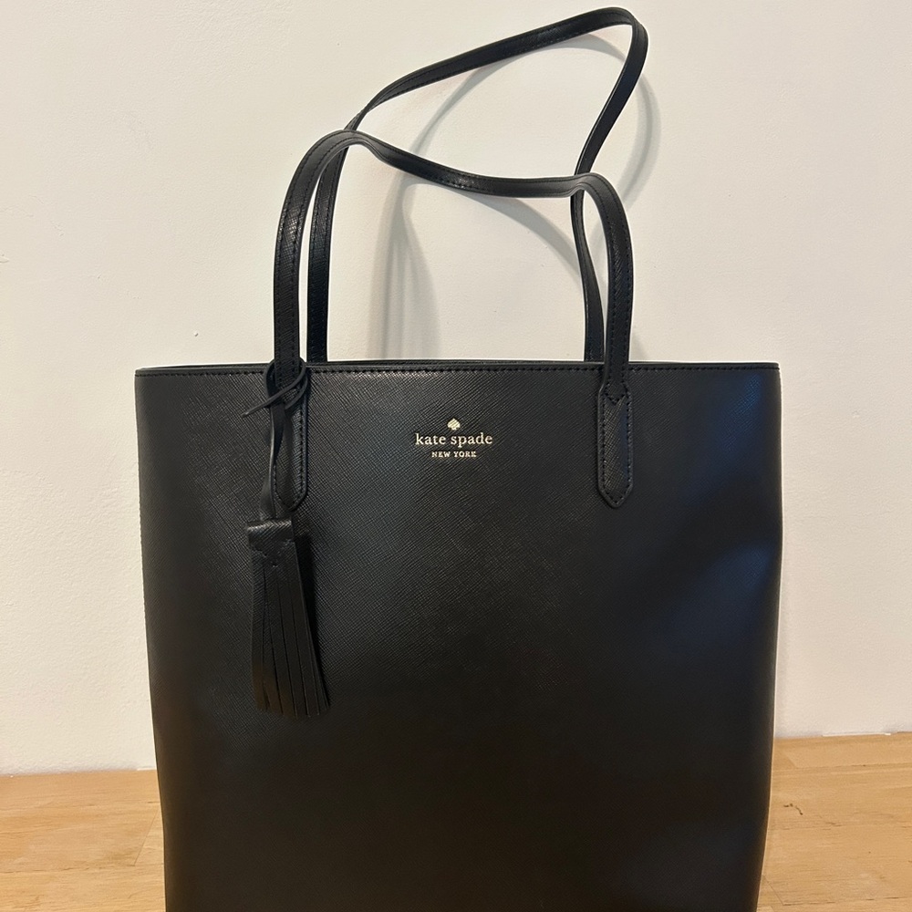 Kate Spade Black Tote Bag with Minimalist Design. Wallet included. - Picture 3 of 13